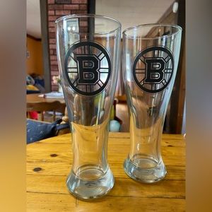 COPY - TWO Boston Bruins 16oz. Gameday Pilsner (Glass set of 2)